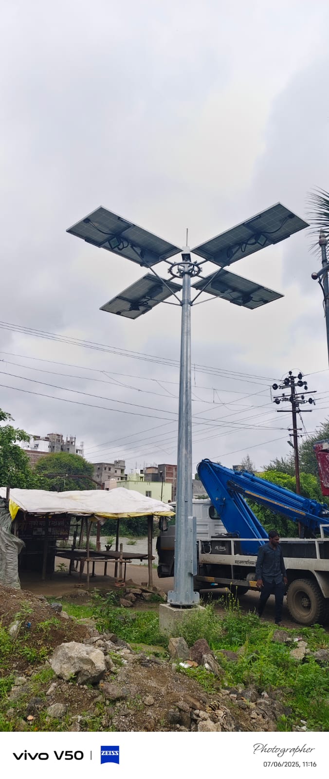 Solar High Mast Light Pole