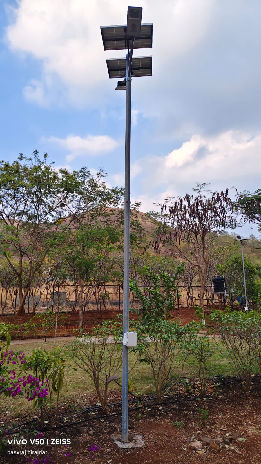 Solar Hybrid Street Light